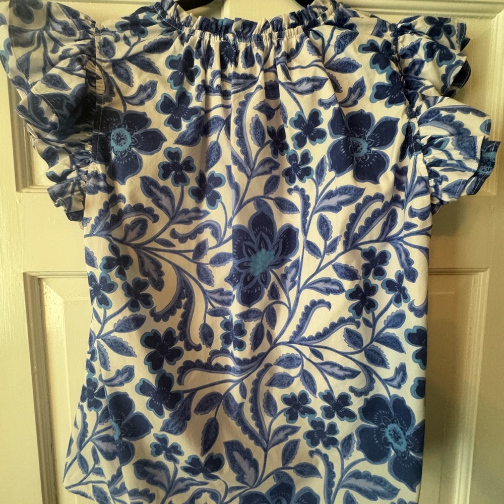 COPY - Blue Floral Ruffle Sleeve Top